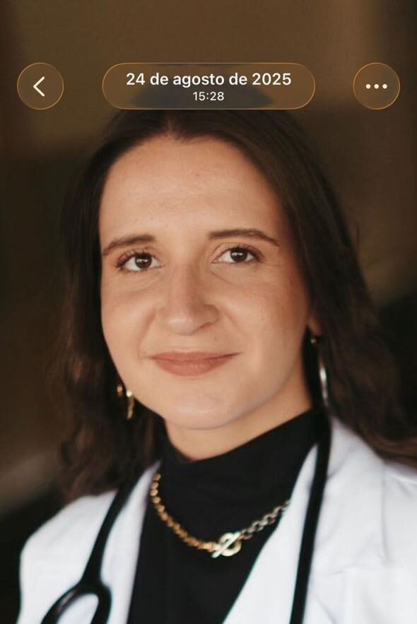 Dra. Vanessa Henriques Nogueira Buzogany