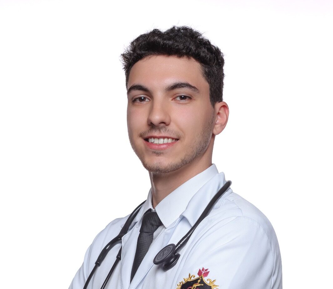 Dr. Leonardo Pelisser Stakonski